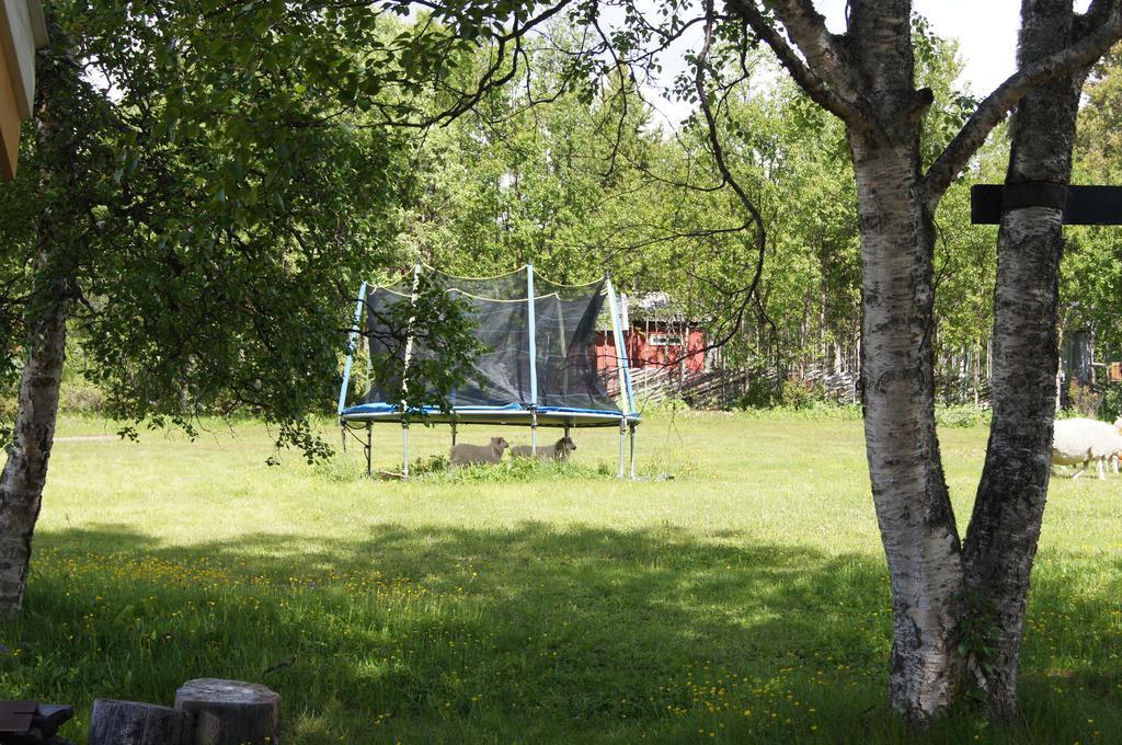 Bustad Hyttetun Skåbu Quarto foto